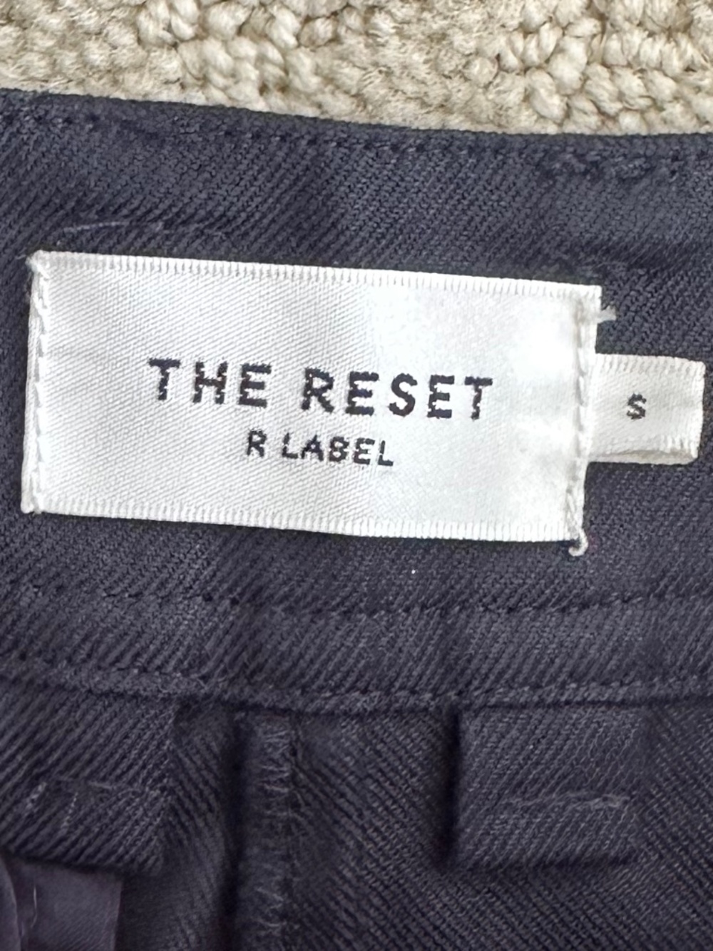 The Reset Slouchy Crop Pleated Trouser Navy Small Linen Blend Relaxed Office NWT - Picture 5 of 12